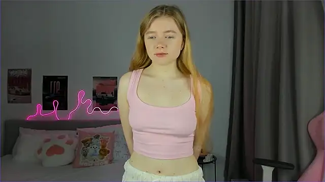 Snapshot of EvaRaee chatting on 03-29-26, 04:34 EvaRaee online show from 03-29-26, 04:34