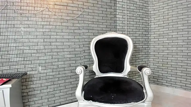 hillary bigbutt online show from 03-16-26, 03:34