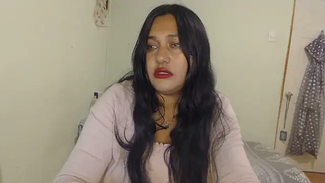 Snapshot of SexyGalletita chatting on 06-17-26, 03:09 SexyGalletita online show from 06-17-26, 03:09