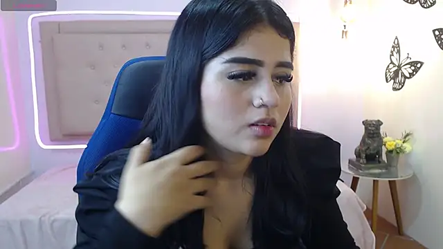 mila quin online show from 04-28-26, 07:52