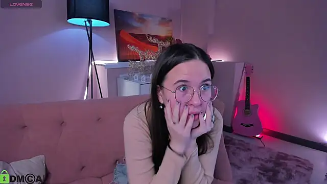 leylamirage online show from 03-01-26, 12:29