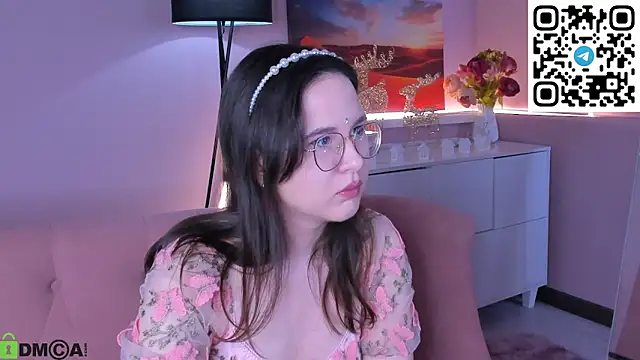 leylamirage online show from 05-02-26, 12:21