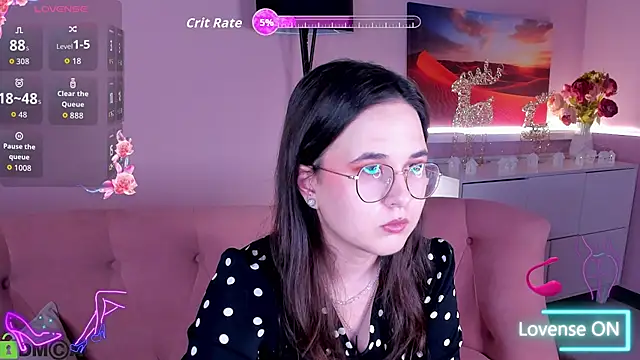 leylamirage online show from 05-17-26, 08:16