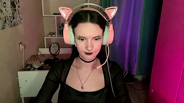 MabelDefina online show from 05-10-26, 05:12