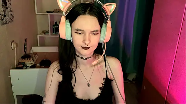 MabelDefina online show from 05-16-26, 05:37