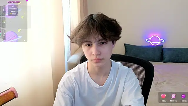  LukaHayes  online show from 04-04-26, 01:08