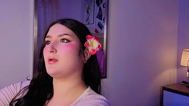 Snapshot of zoe_moon__ chatting on 07-04-26, 12:22 zoe moon online show from 07-04-26, 12:22