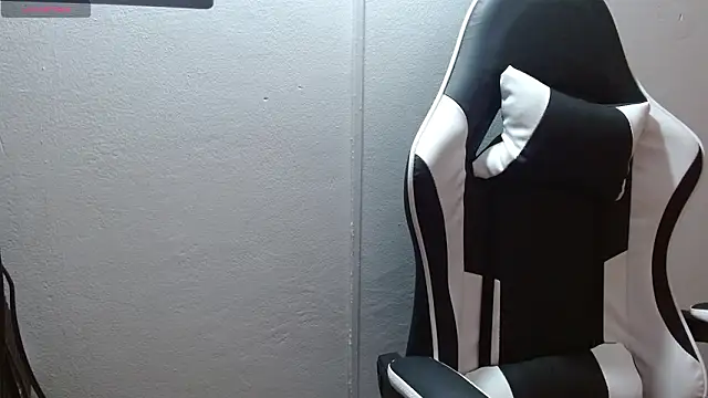 isabella barbie online show from 03-17-26, 02:05