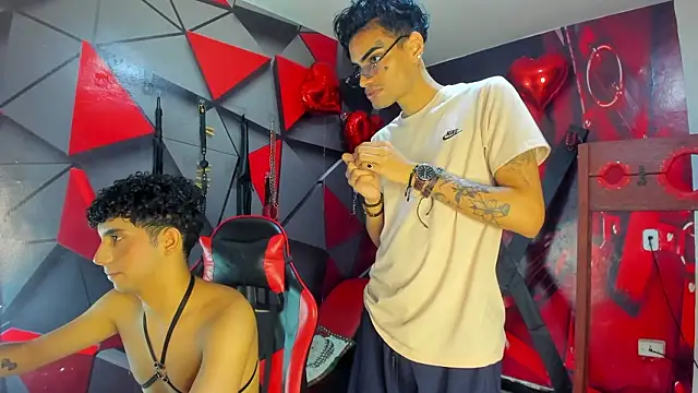 Gay Red Room online show from 02-17-26, 03:58