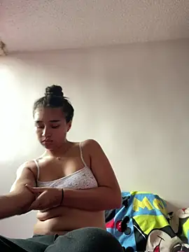 Snapshot of I_Samanthaa chatting on 03-26-26, 10:04 I Samanthaa online show from 03-26-26, 10:04