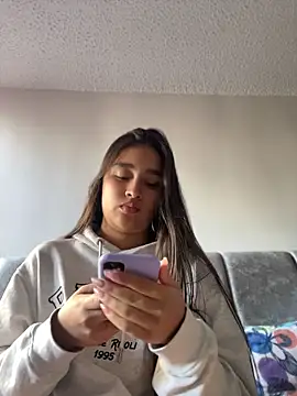 Snapshot of I_Samanthaa chatting on 05-06-26, 10:04 I Samanthaa online show from 05-06-26, 10:04