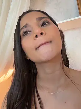 AlessiaVallmont online show from 03-13-26, 01:01