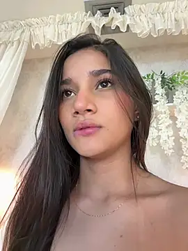 AlessiaVallmont online show from 03-14-26, 10:04