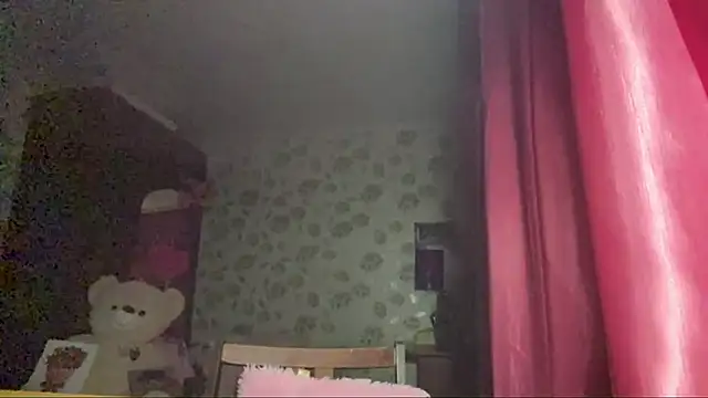 Snapshot of StephaniCute chatting on 02-20-26, 03:01 StephaniCute online show from 02-20-26, 03:01