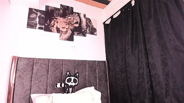 Helldy 666 online show from 05-17-26, 07:50