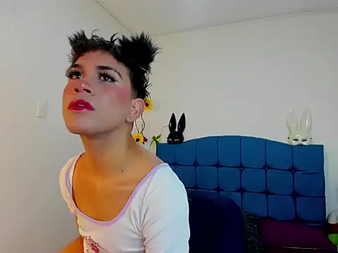 Snapshot of Ailanys_Miller chatting on 03-08-26, 01:04 Ailanys Miller online show from 03-08-26, 01:04