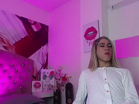 Snapshot of Ailanys_Miller chatting on 03-19-26, 07:18 Ailanys Miller online show from 03-19-26, 07:18