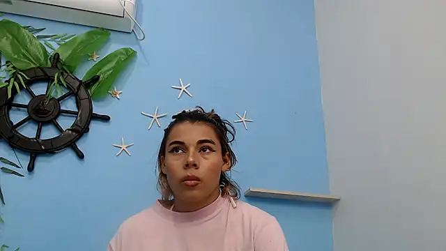 skinnysexy18 online show from 07-10-26, 08:22