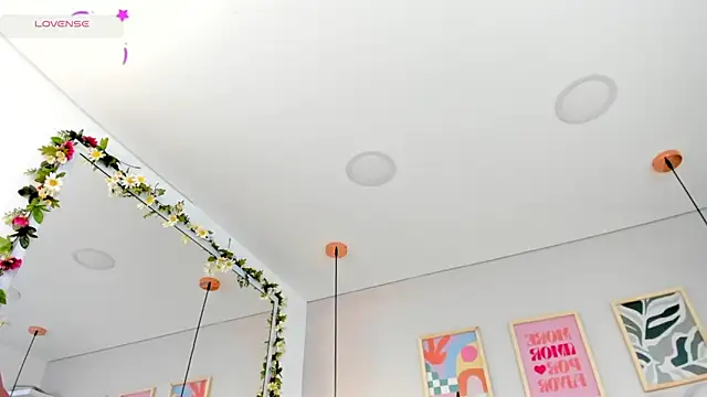 Snapshot of Mia_Bailey_ chatting on 04-22-26, 03:09 Mia Bailey online show from 04-22-26, 03:09