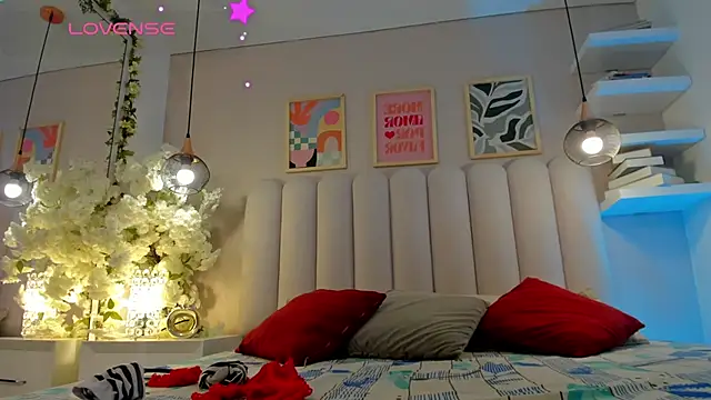 Snapshot of Mia_Bailey_ chatting on 04-23-26, 03:19 Mia Bailey online show from 04-23-26, 03:19