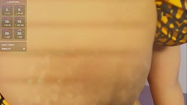 Snapshot of Violeta_Collins chatting on 03-15-26, 07:42 Violeta Collins online show from 03-15-26, 07:42