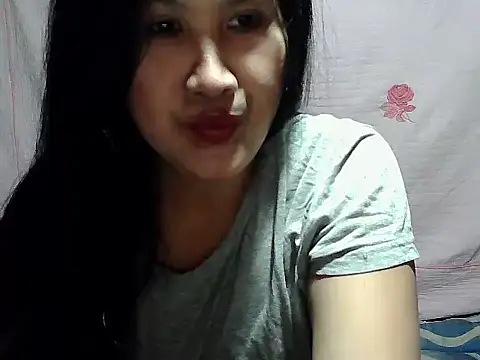 Snapshot of Sh1nbae22 chatting on 04-25-26, 01:25 Sh1nbae22 online show from 04-25-26, 01:25