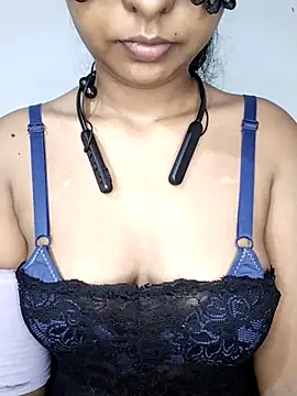 Snapshot of ASHANYA_JAYASOORIYA chatting on 04-26-26, 02:53 ASHANYA JAYASOORIYA online show from 04-26-26, 02:53