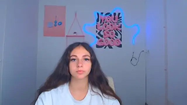 KissMeJulia online show from 07-12-26, 05:31