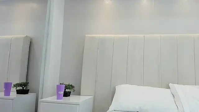 violetta cutest  online show from 03-18-26, 11:24