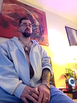 Snapshot of LargeLith chatting on 04-08-26, 09:37 LargeLith online show from 04-08-26, 09:37