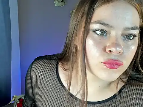 Luna velmont online show from 03-10-26, 07:19