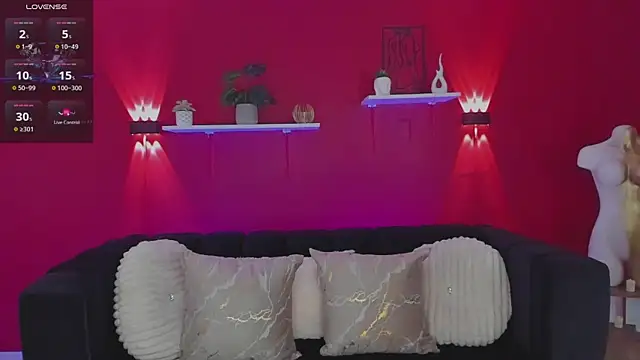 Luna velmont online show from 04-04-26, 09:01