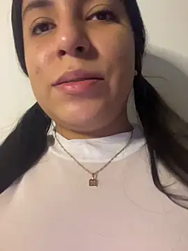 Snapshot of FerLondon55 chatting on 03-10-26, 10:09 FerLondon55 online show from 03-10-26, 10:09