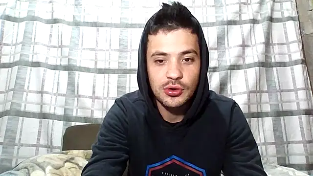 Snapshot of machodotado97 chatting on 04-28-26, 03:33 machodotado97 online show from 04-28-26, 03:33