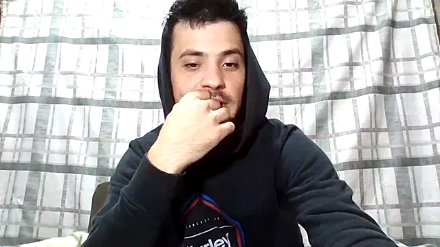 Snapshot of machodotado97 chatting on 04-28-26, 06:35 machodotado97 online show from 04-28-26, 06:35