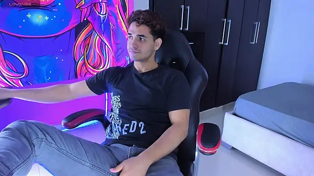 Snapshot of marcos_lc chatting on 04-01-26, 01:41 marcos lc online show from 04-01-26, 01:41