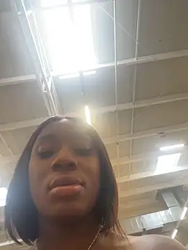 Snapshot of ZarahFerreira chatting on 03-15-26, 02:23 ZarahFerreira online show from 03-15-26, 02:23