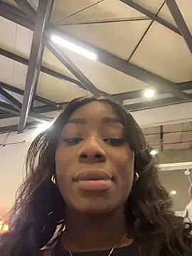 Snapshot of ZarahFerreira chatting on 04-05-26, 01:03 ZarahFerreira online show from 04-05-26, 01:03