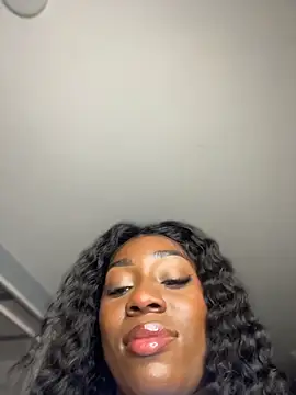 ZarahFerreira online show from 05-04-26, 11:34