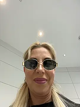 LisaMurr online show from 05-20-26, 12:55