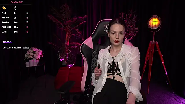 Wild Alice me online show from 03-08-26, 04:00