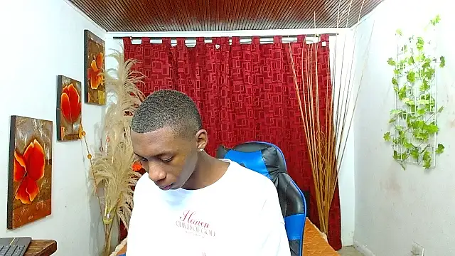 milo018 online show from 02-20-26, 06:08