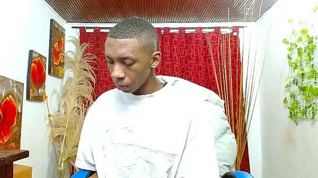 milo018 online show from 02-24-26, 07:56