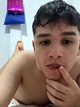 Andytow online show from 04-22-26, 02:25