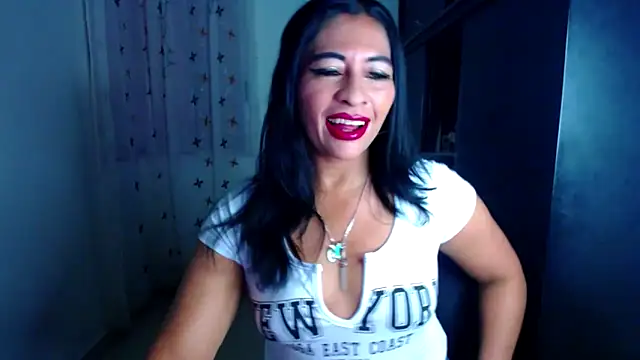 Snapshot of Pame_Jackson chatting on 03-17-26, 10:51 Pame Jackson online show from 03-17-26, 10:51