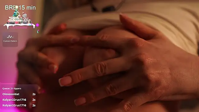 Snapshot of naomii1 chatting on 03-22-26, 02:31 naomii1 online show from 03-22-26, 02:31