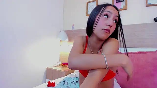 Snapshot of Angel_ee chatting on 05-12-26, 05:21 Angel ee online show from 05-12-26, 05:21
