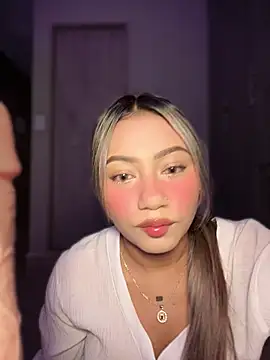 Dulce Sofi  online show from 03-22-26, 07:50