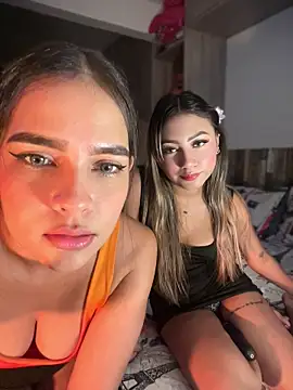 Dulce Sofi  online show from 05-21-26, 10:39