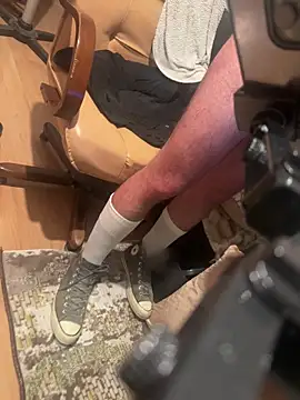 ozzyylove online show from 04-11-26, 08:13